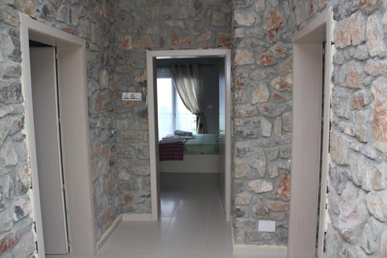 Stone Dream Hotell Pogradec Eksteriør bilde